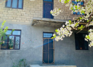 Satılır 7 otaqlı 206 m2 həyət evi Dədə Qorqud