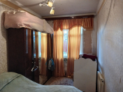 Satılır 2 otaqlı 50 m2 köhnə tikili 3 mkr