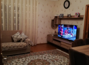 Satılır 4 otaqlı 100 m2 köhnə tikili Qaraçuxur