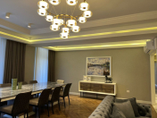 İcarəyə verilir 4 otaqlı 215 m2 yeni tikili Elmlər Akademiyası m.