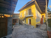 Satılır 8 otaqlı 200 m2 həyət evi Şəki