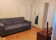 İcarəyə verilir 1 otaqlı 30 m2 köhnə tikili Memar Əcəmi m.