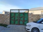 İcarəyə verilir 3 otaqlı 100 m2 həyət evi Saray