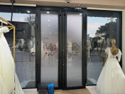 İcarəyə verilir 1 otaqlı 170 m2 obyekt Qara Qarayev m.