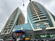 Satılır 3 otaqlı 115 m2 yeni tikili Elmlər Akademiyası m.