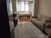 Satılır 2 otaqlı 50 m2 köhnə tikili Elmlər Akademiyası m.