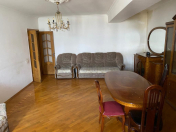 İcarəyə verilir 2 otaqlı 87 m2 köhnə tikili 28 May m.