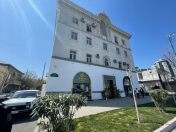 Satılır 4 otaqlı 140 m2 köhnə tikili Şah İsmayıl Xətai m.