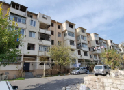 Satılır 1 otaqlı 30 m2 köhnə tikili Asan Xidmət-3