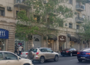 İcarəyə verilir 3 otaqlı 90 m2 ofis Milli Konservatoriya