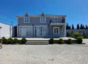 Satılır 4 otaqlı 200 m2 bağ evi Qala