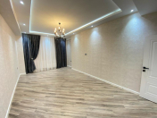 Satılır 3 otaqlı 117 m2 yeni tikili Bakıxanov