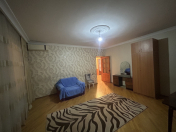 İcarəyə verilir 3 otaqlı 82 m2 yeni tikili İnşaat Universiteti