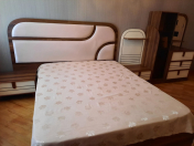 İcarəyə verilir 3 otaqlı 73 m2 köhnə tikili Memar Əcəmi m.