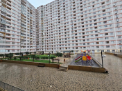 Satılır 4 otaqlı 129 m2 yeni tikili 20 yanvar m.