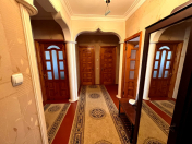 Satılır 3 otaqlı 85 m2 köhnə tikili Rəsulzadə