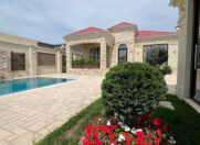 Satılır 4 otaqlı 250 m2 bağ evi Mərdəkan
