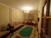 İcarəyə verilir 2 otaqlı 65 m2 köhnə tikili Əhmədli m.