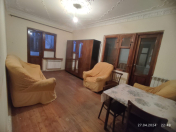 İcarəyə verilir 2 otaqlı 35 m2 köhnə tikili Qaraçuxur