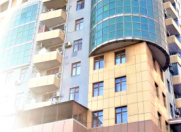 Satılır 4 otaqlı 250 m2 yeni tikili Gənclik m.