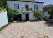 Satılır 7 otaqlı 194 m2 həyət evi Zabrat 1
