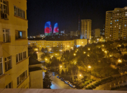 İcarəyə verilir 5 otaqlı 250 m2 yeni tikili Elmlər Akademiyası m.