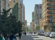 Satılır 4 otaqlı 96 m2 köhnə tikili Gənclik m.