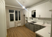 Satılır 2 otaqlı 100 m2 yeni tikili Saray