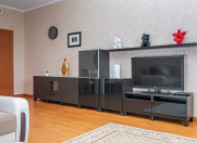 Satılır 4 otaqlı 210 m2 yeni tikili Elmlər Akademiyası m.