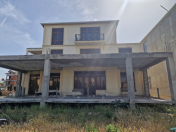 Satılır 6 otaqlı 489 m2 villa Buzovna