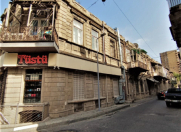 Satılır 1 otaqlı 28 m2 köhnə tikili Nizami m.