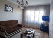 Satılır 4 otaqlı 100 m2 köhnə tikili Qaraçuxur