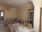 Satılır 3 otaqlı 80 m2 köhnə tikili Qaraçuxur