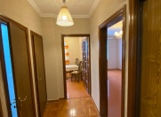 Satılır 2 otaqlı 60 m2 köhnə tikili Gənclik m.