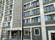 Satılır 4 otaqlı 101 m2 köhnə tikili Əhmədli m.