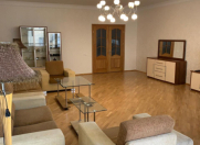 İcarəyə verilir 4 otaqlı 200 m2 yeni tikili Dövlət Statistika Komitəsi