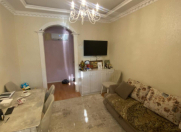 Satılır 2 otaqlı 40 m2 köhnə tikili Yasamal r.