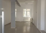 İcarəyə verilir 1 otaqlı 45 m2 obyekt 3 mkr