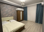 Satılır 3 otaqlı 100 m2 yeni tikili Bakıxanov