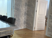 İcarəyə verilir 3 otaqlı 70 m2 köhnə tikili Şəhidlər xiyabanı