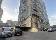 Satılır 4 otaqlı 180 m2 yeni tikili 8 mkr