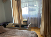 Satılır 3 otaqlı 90 m2 köhnə tikili 8 mkr