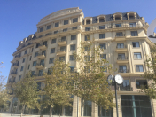 Satılır 3 otaqlı 154 m2 yeni tikili Ağ şəhər