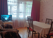 Satılır 3 otaqlı 65 m2 köhnə tikili Neftçilər m.