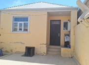 Satılır 3 otaqlı 100 m2 həyət evi Binəqədi
