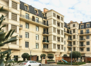 İcarəyə verilir 4 otaqlı 157 m2 yeni tikili Ağ şəhər