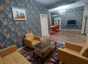 İcarəyə verilir 2 otaqlı 70 m2 yeni tikili 8 Noyabr m.