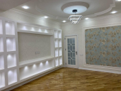 Satılır 2 otaqlı 70 m2 yeni tikili Qara Qarayev m.