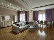 Satılır 3 otaqlı 145 m2 yeni tikili 28 May m.
