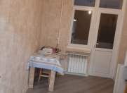 İcarəyə verilir 2 otaqlı 55 m2 köhnə tikili Əhmədli m.